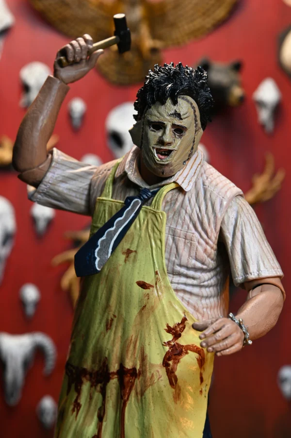 Texas Chainsaw Massacre - Leatherface 50th Anniversary 7" Action Figure by NECA - Image 4