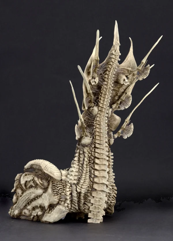 predator-diorama-element-throne-neca-collectible