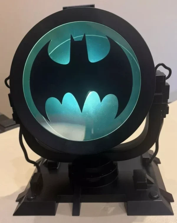 Batman Signal Popcorn Bucket – AMC Exclusive 80th Anniversary Collectible at themoviemerch.com