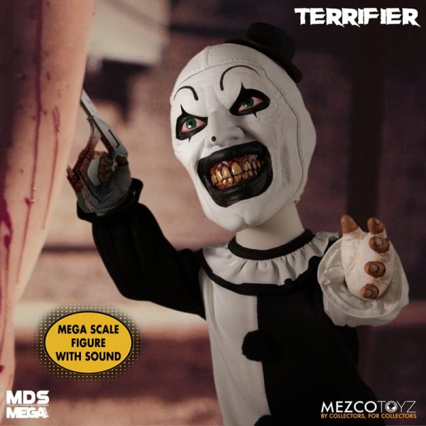 Terrifier 15" Talking Art the Clown by Mezco - Image 3