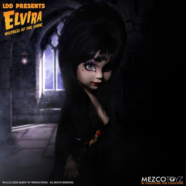 Living Dead Dolls - LDD Elvira Mistress of the Dark