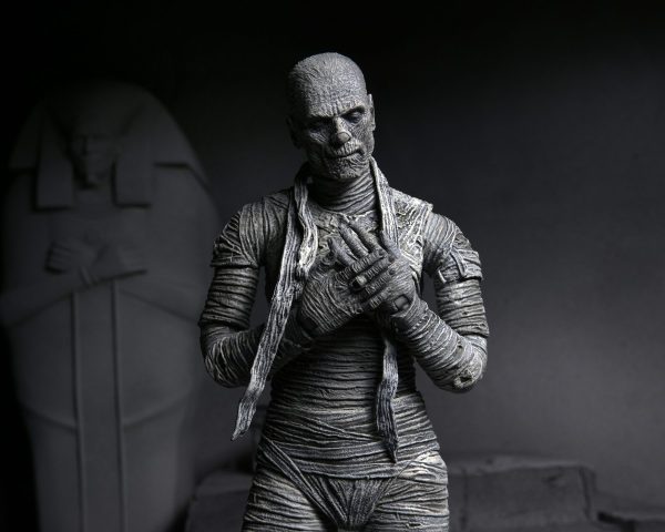 Universal Monsters - The Mummy 1932 7" Scale Action Figure by NECA