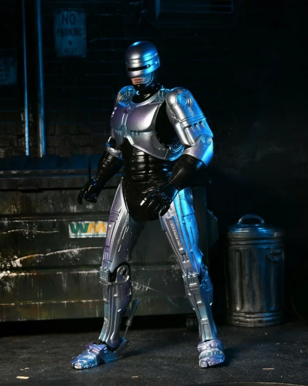 Robocop - Ultimate 7" Scale Action Figure by NECA - Image 3