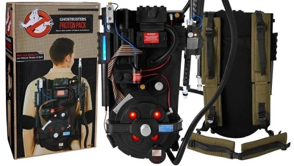 Ghostbusters PROTON PACK, Ghost trap, WalkeTalkie ,PKE Meter EctoGoggles ,Jacket