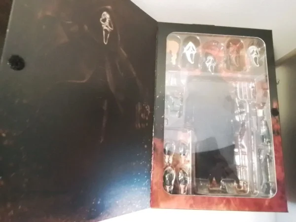 Scream - Ghostface Inferno 7" Scale Action Figure by NECA - Image 3