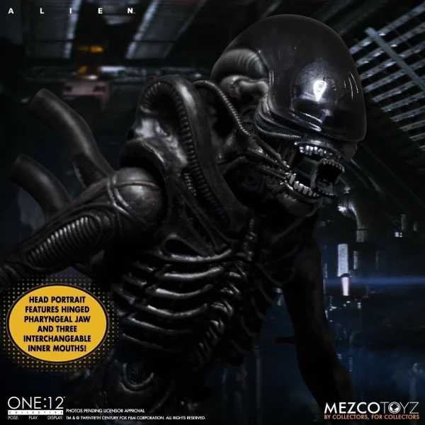 Alien - 1979 Classic One:12 Collective Action Figure by Mezco