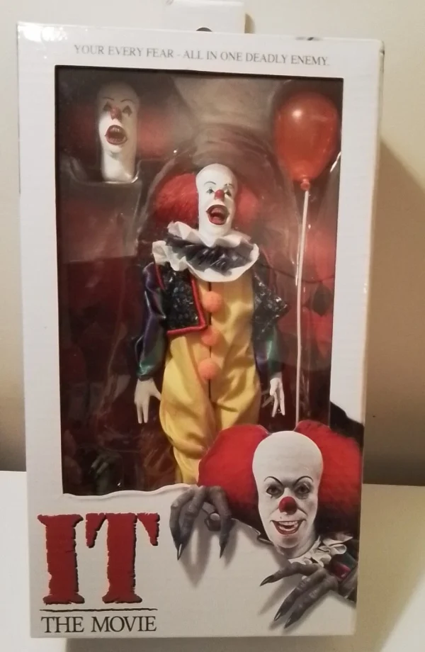 It - 1990 Pennywise 8" Scale Action Figure by NECA