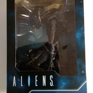 Aliens - Arachnoid 9" Scale Action Figure by NECA