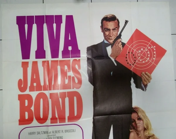 James Bond - From Russia with Love – French Grande Movie Poster 47” x 63” 1972 Reissue, Sean Connery