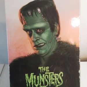 The Munsters - Rob Zombie's Herman Ultimate 7" Scale Action Figure by NECA