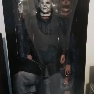 Halloween - Michael Myers from Halloween 2018 1/4 Scale Action Figure by NECA